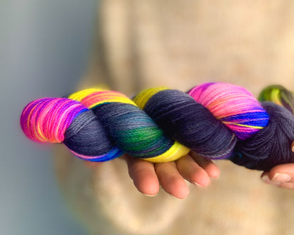 Photon Flash Colourway by Muffs Merino