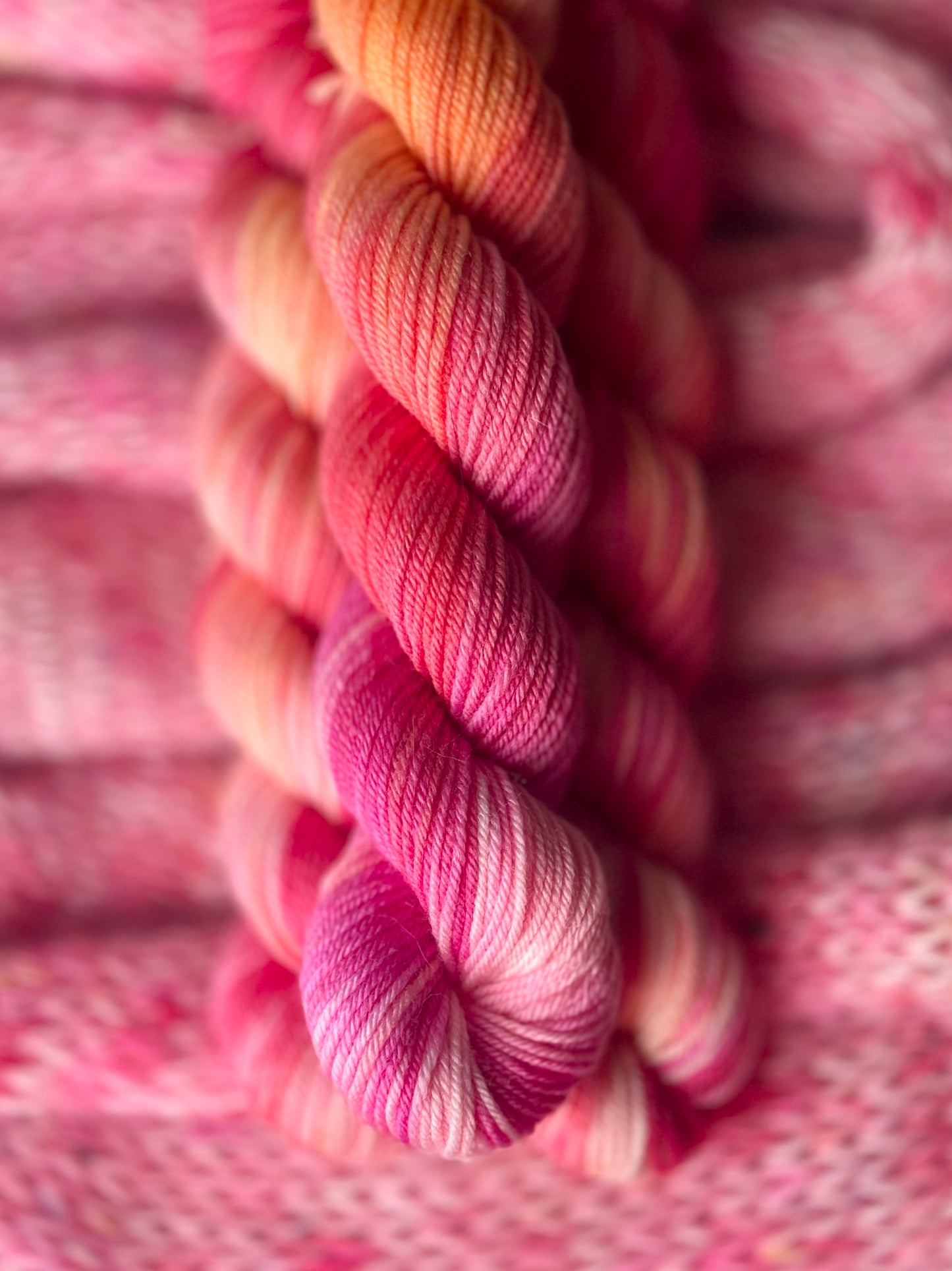 Dharma Pink Grapefruit Theme Collection